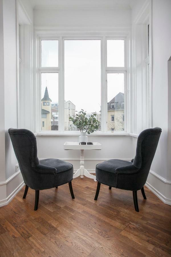 120m² 2 Slaapkamer, 2 Privé Badkamer In Centrum Appartement *
