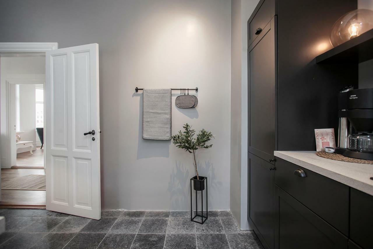 120m² 2 Slaapkamer, 2 Privé Badkamer In Centrum * Reykjavík
