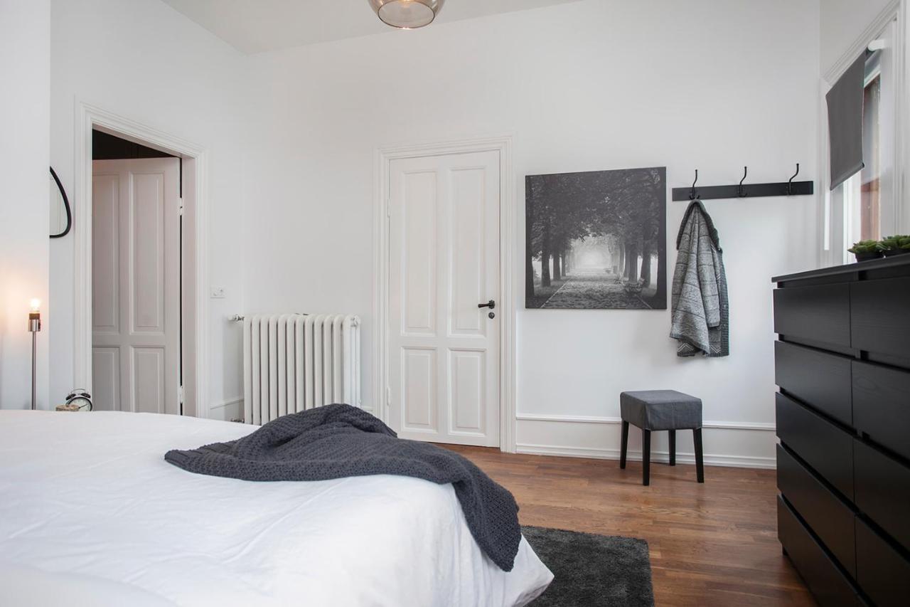 Appartement 120m² 2 Slaapkamer, 2 Privé Badkamer In Centrum